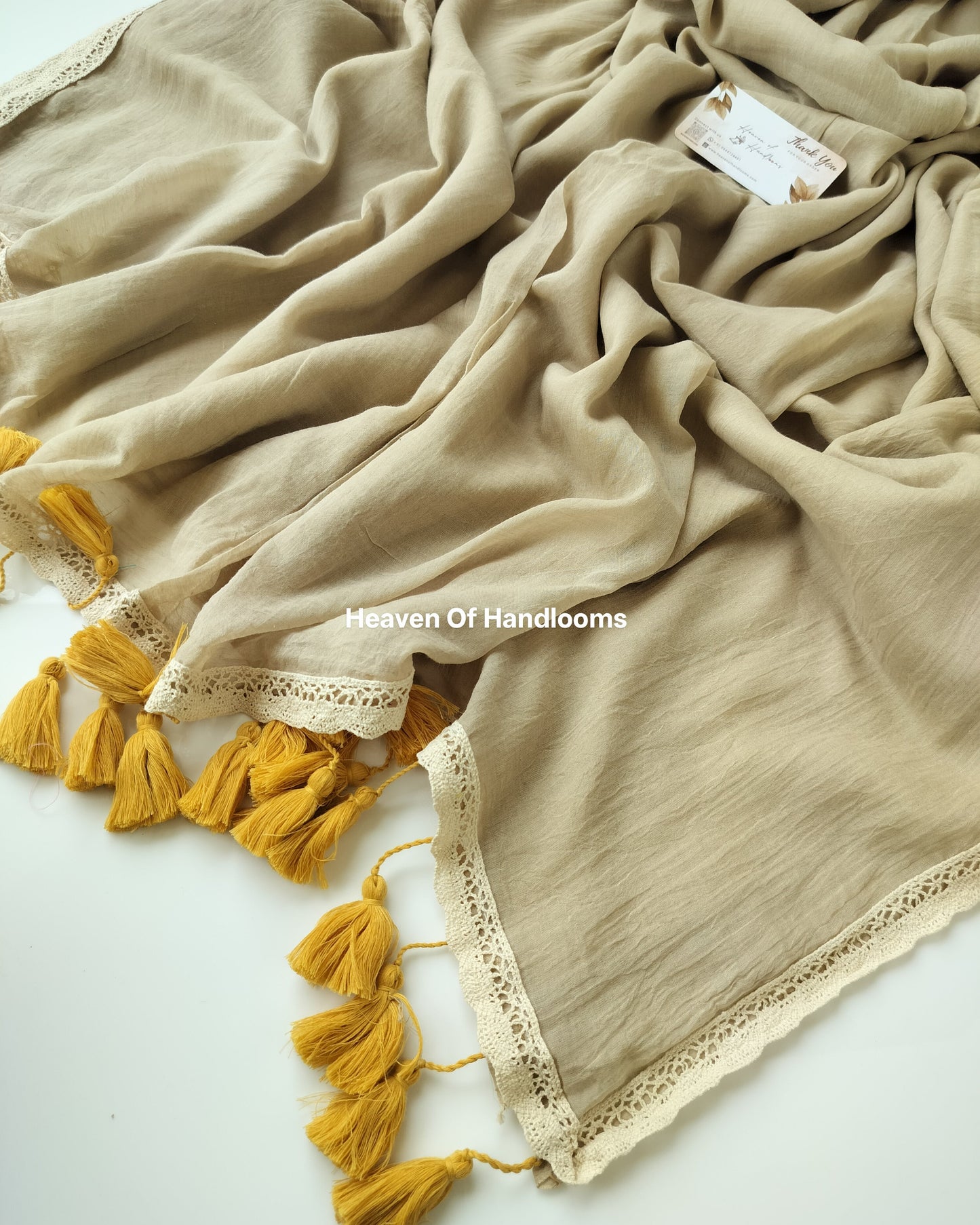 Corporate Choice - Cream Lace Border