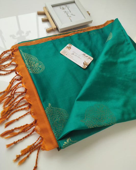 Vegan Silk Saree - Jungle Green