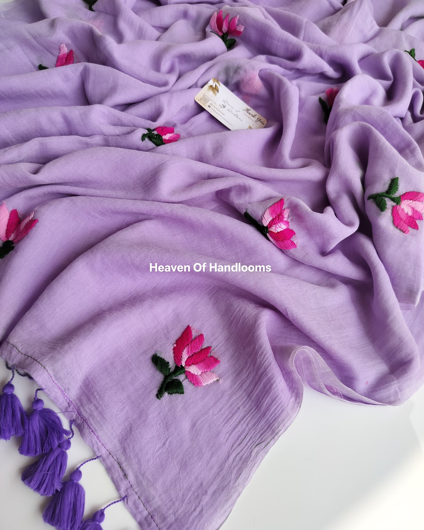 Premium Hand Stitch - Pale Purple Lotus