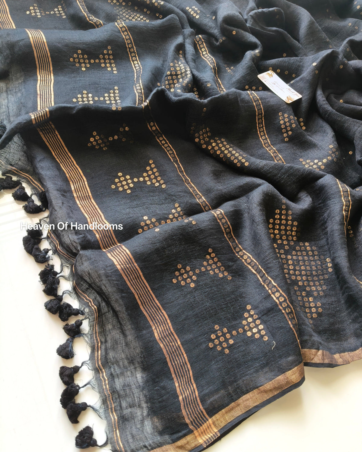 Linen by Linen - Pocket Sequence Nayan