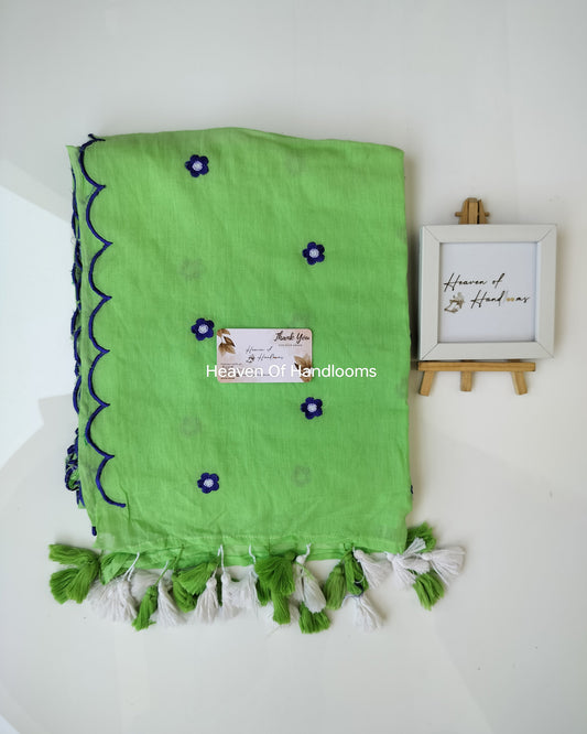 Embroidery Saree -   Green Blossom with Scallop Border