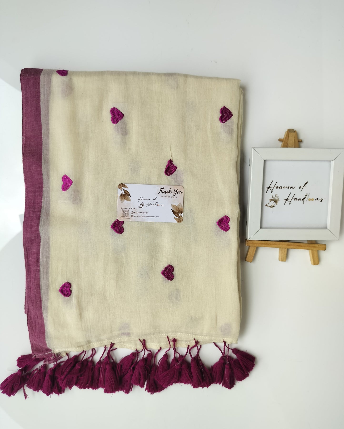 Embroidery Saree - Cream Heart