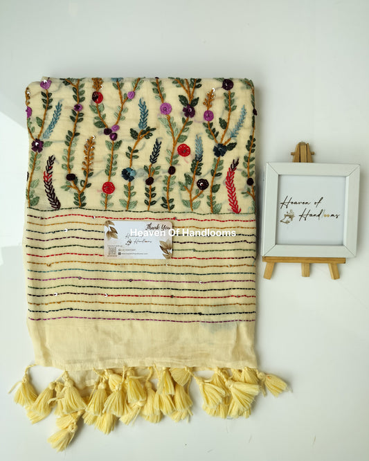 Premium Hand Stitch - Cream Garden