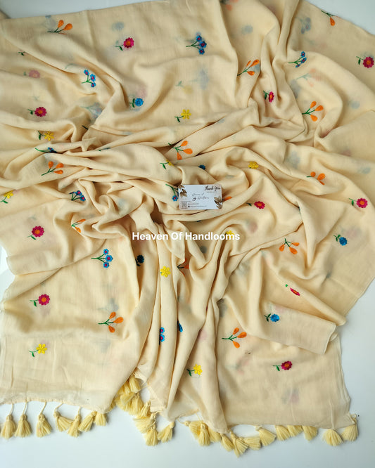 Embroidery Saree -  Cream Bunch