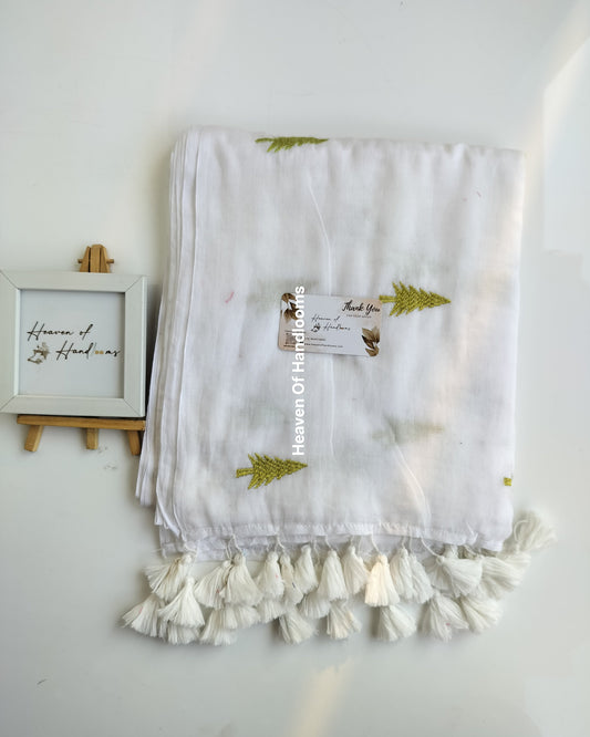 Embroidery Saree - White Christmas Tree