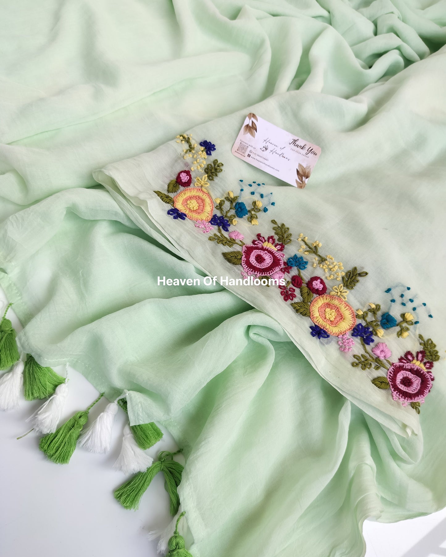 Premium Hand Stitch - Mint Flower