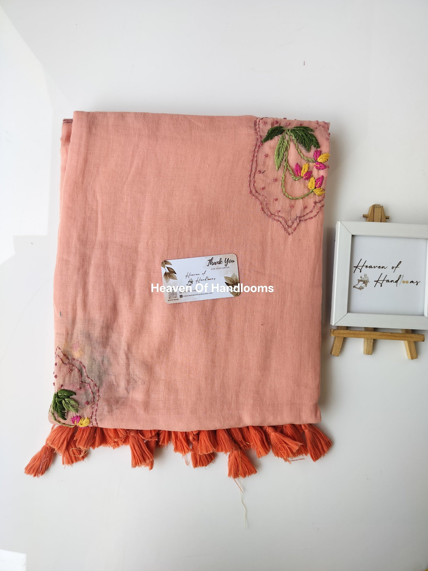 Premium Hand Stitch - Peach Floral Nest