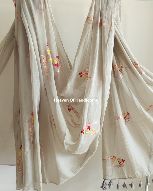 Festive Saree - Pastel Gray Parrots