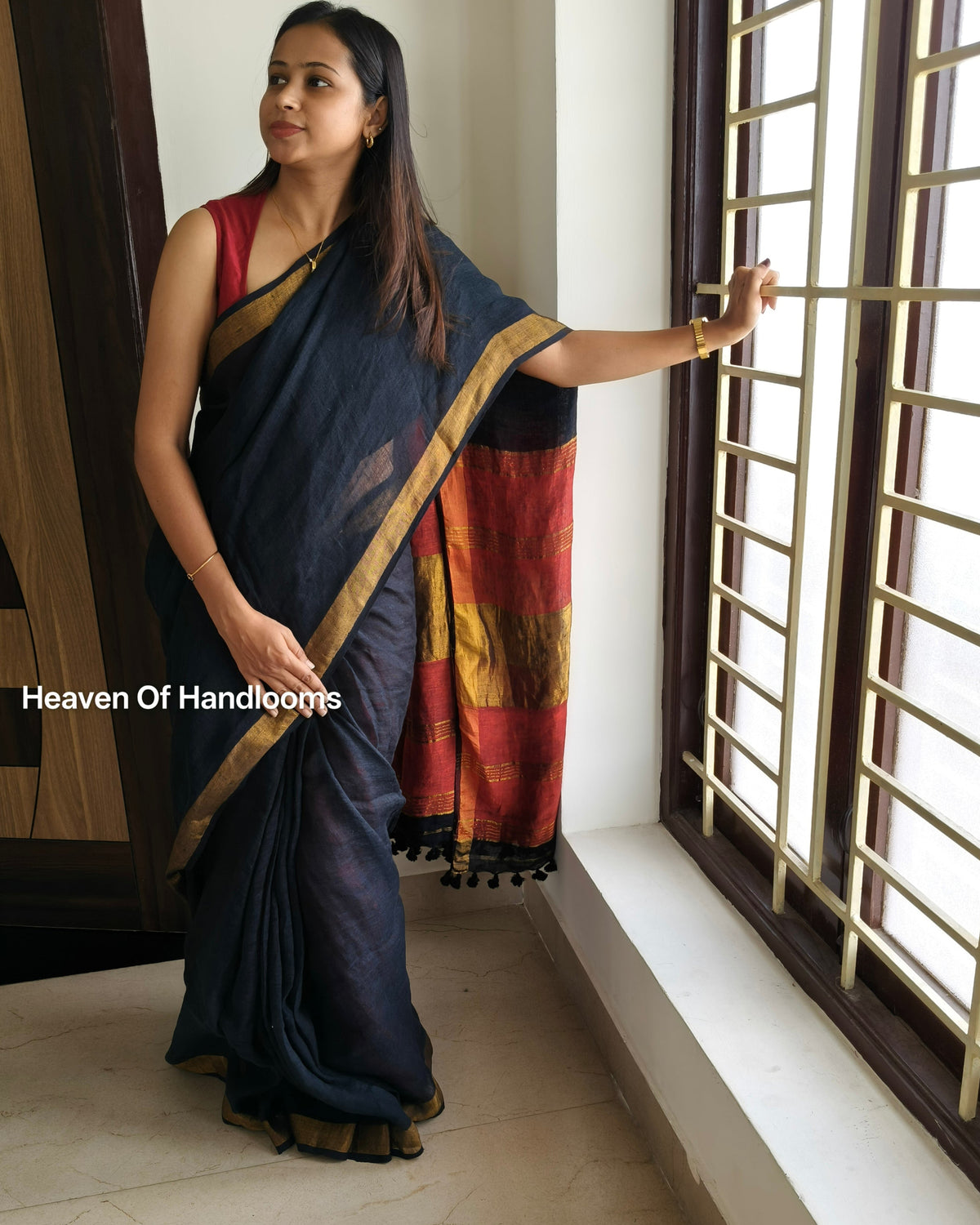 Linen by Linen - Black Maroon