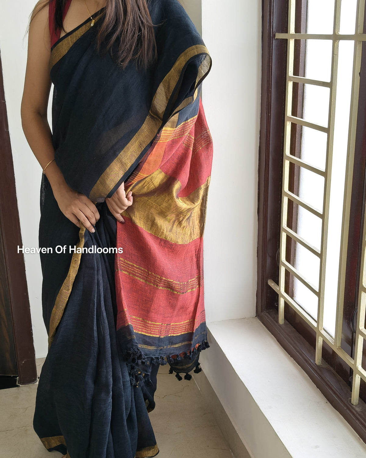Linen by Linen - Black Maroon