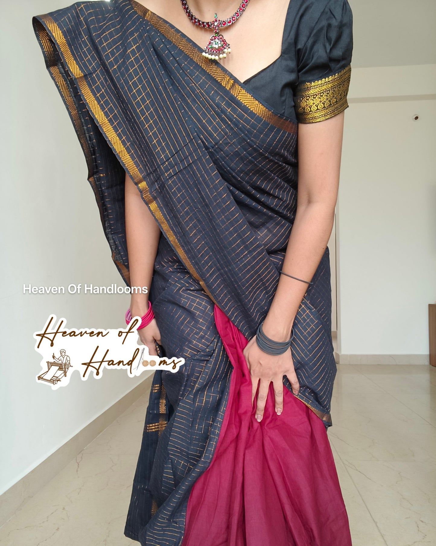 Black Pallu Ruthratcham